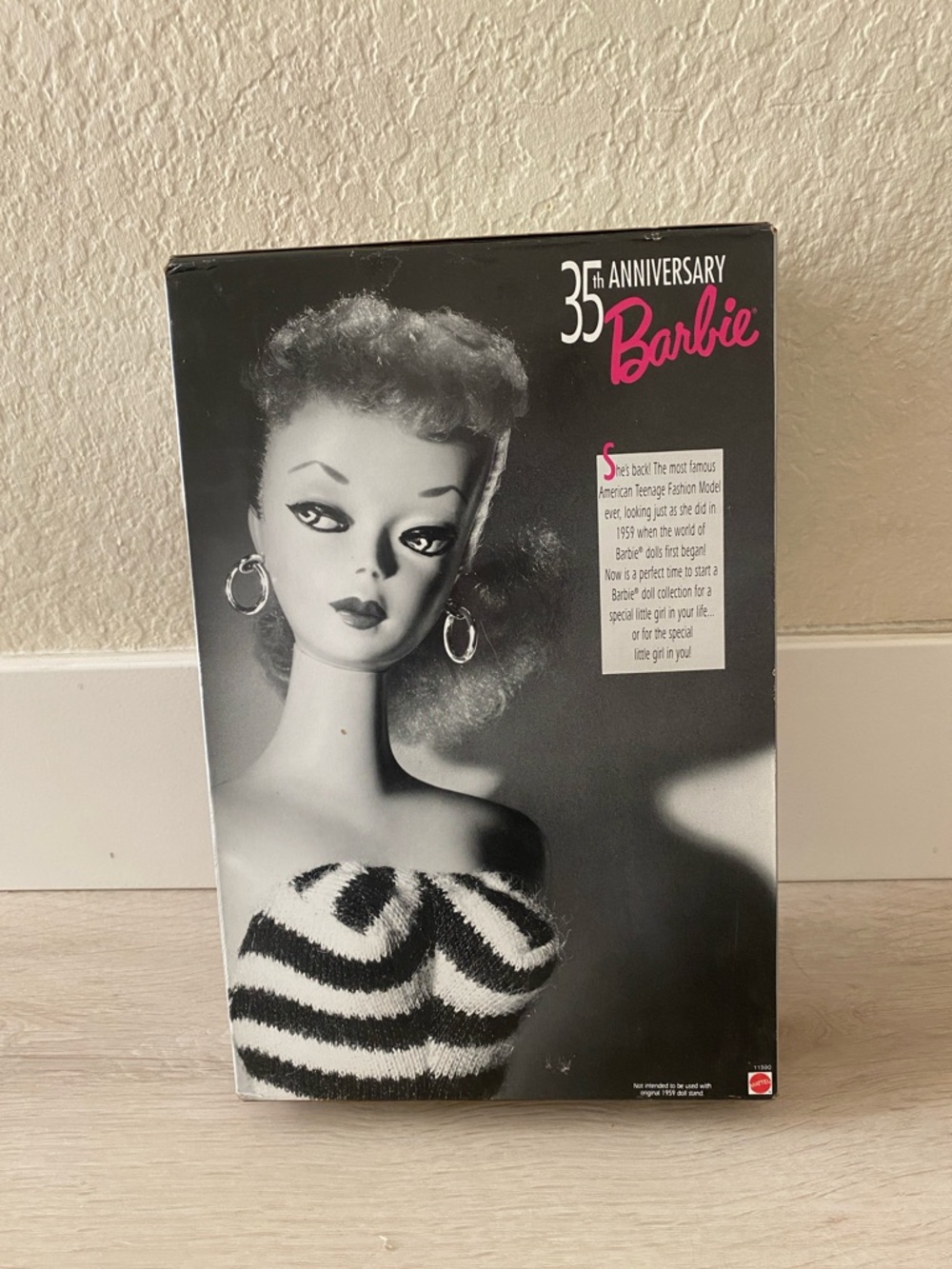 35th anniversary Barbie Original - Picture 2 of 4